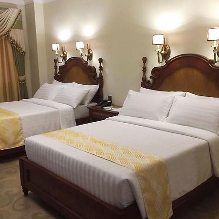Bohol Tropics Resort Tagbilaran City Bagian luar foto