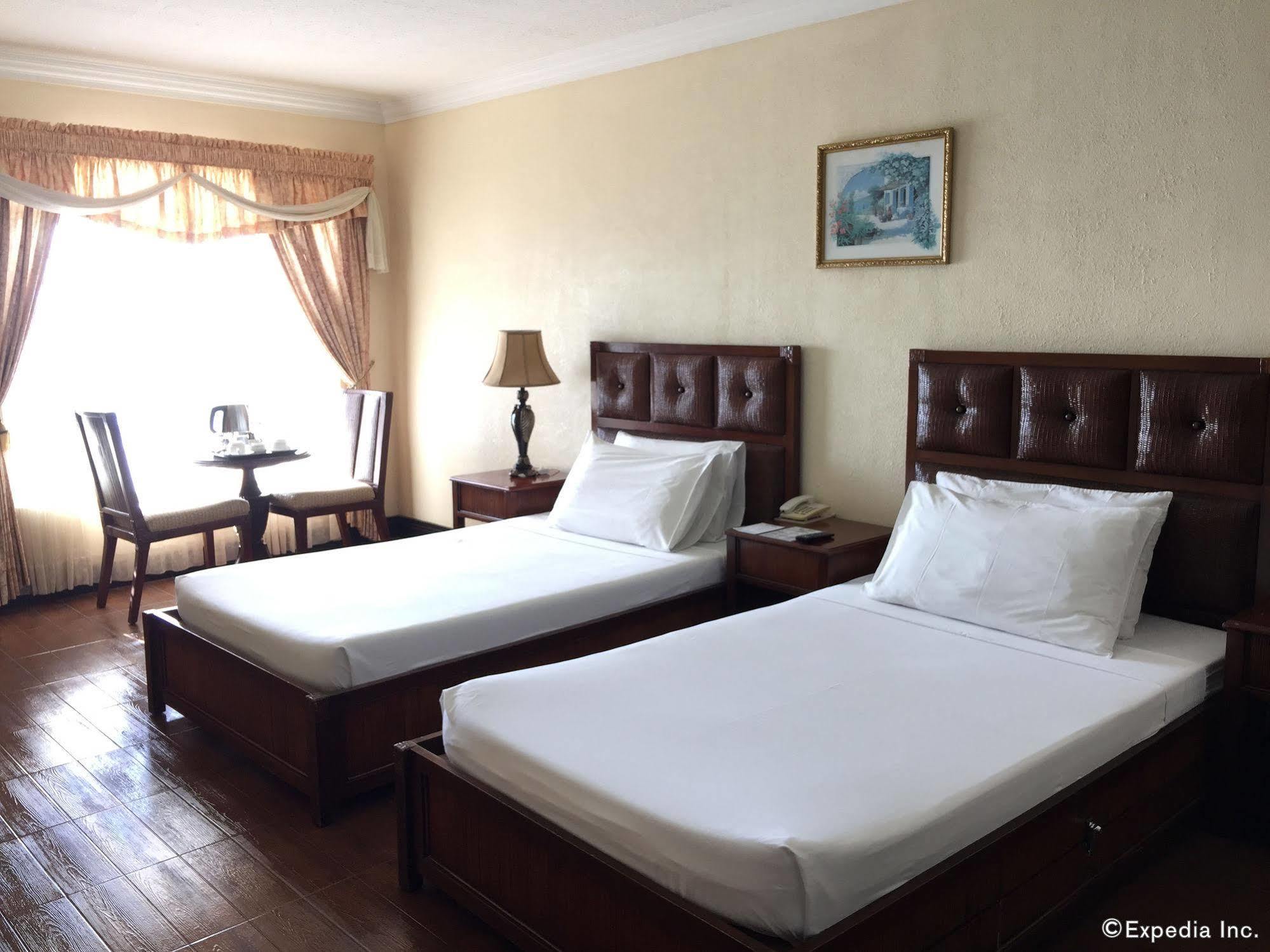 Bohol Tropics Resort Tagbilaran City Bagian luar foto