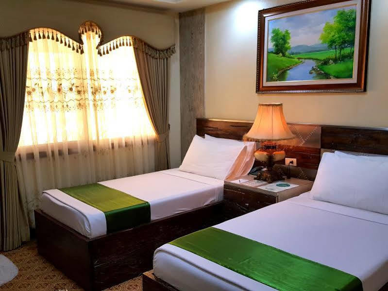 Bohol Tropics Resort Tagbilaran City Bagian luar foto